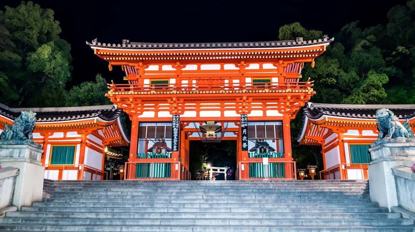 Kyoto: Gion Night Tour Stories of Geisha and Maiko - Why a Gion dusk tour beats daytime sightseeing