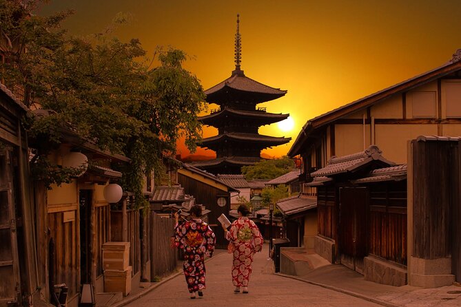 Kyoto: Gion Night Walking Tour with Geisha Insight - Key things to know before you go