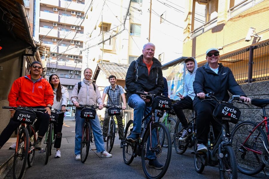 Kyoto: Half-day Guided Bike Tour with Fushimi Inari - Before you roll: the safety briefing that sets the tone