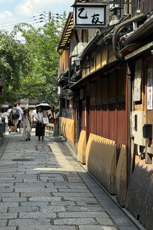 Kyoto: Half-Day Private Tour Gion Geisha District & Kiyomizu - Key Highlights You’ll Actually Use