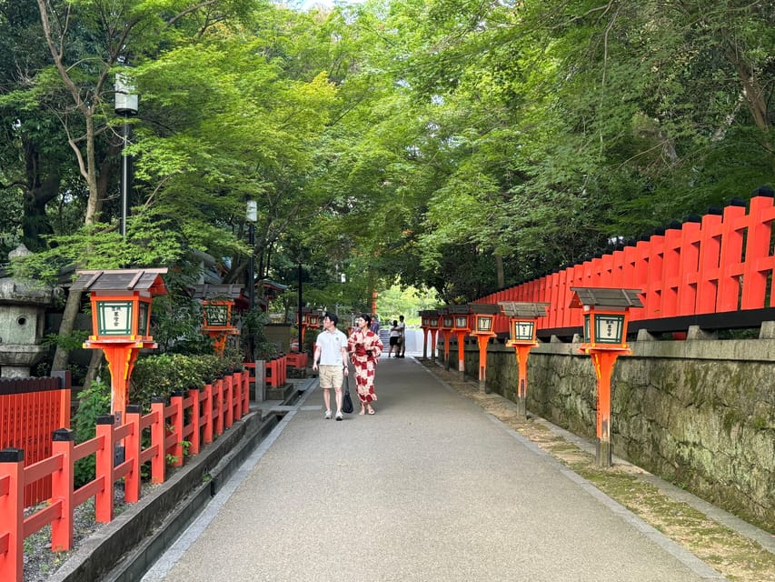 Kyoto: Half-Day Private Tour Gion Geisha District & Kiyomizu - Getting Started at the Four-Minute Easy-Math Meeting Point