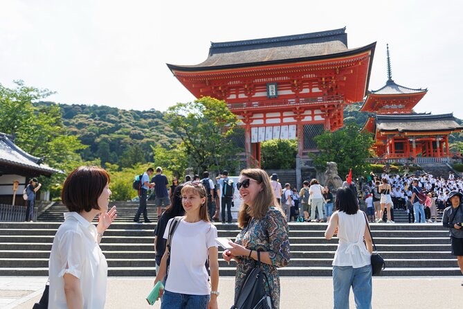 Kyoto Hidden Treasures: Special Temple & Garden Access Tour - Ninna-ji and Omuro-zakura: late-blooming color with imperial ties