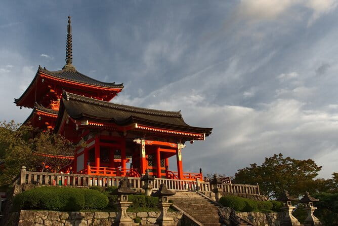 Kyoto Highlights: Half Day Customized World Heritage Walking Tour - Why a Customized 4-Hour Walk Makes Sense in Kyoto