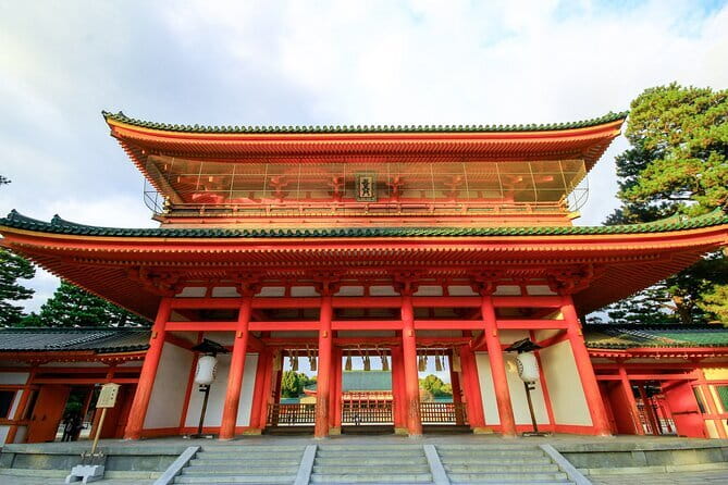 Kyoto Highlights: Half Day Customized World Heritage Walking Tour - Choosing Your Stops: Central Kyoto vs Northern Kyoto