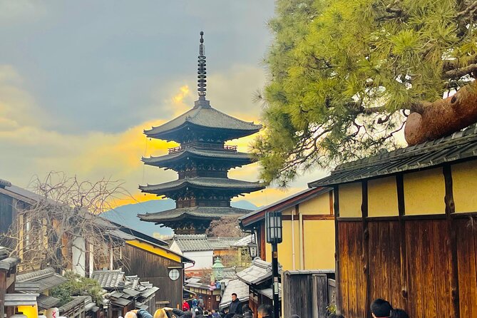 Kyoto Highlights Private Car Day Tour with English Speaking Guide - Kyoto’s Icons, With a Driver Handling the Stress