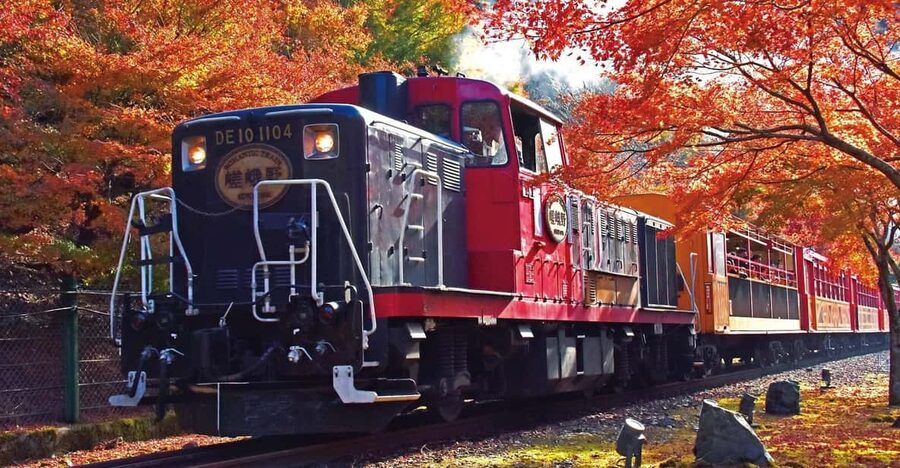 Kyoto Hozugawa River Boat Sagano Romantic Train Tour - Sagano Romantic Train: quick scenic rail time (and how to enjoy it)