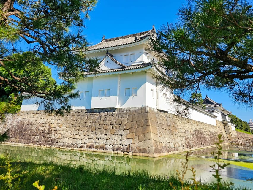 Kyoto: Imperial Palace & Nijo Castle Guided Walking Tour - Why Nijo Castle and Kyoto Imperial Palace Fit Together in 3 Hours