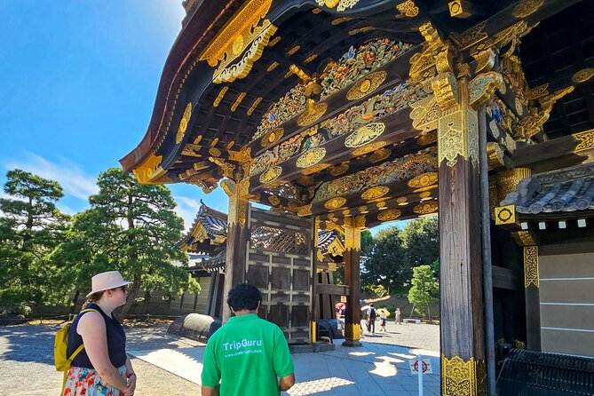 Kyoto Imperial Palace & Nijo Castle Guided Walking Tour - 3 Hours - Getting between Nijo Castle and the palace: plan for regrouping time
