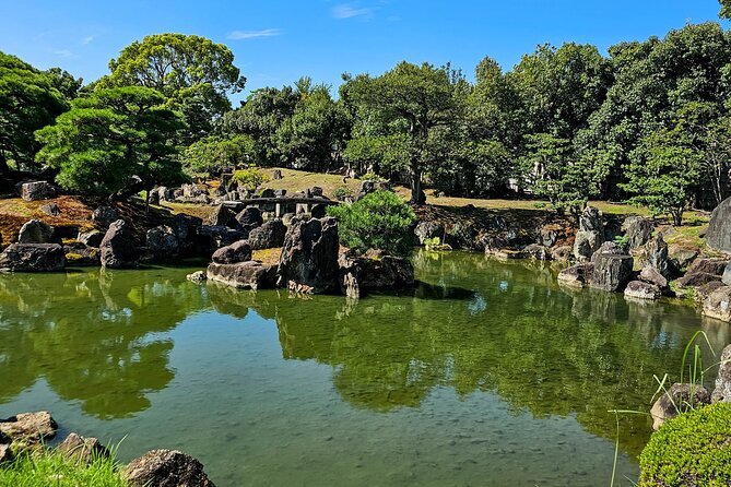 Kyoto Imperial Palace & Nijo Castle Guided Walking Tour - 3 Hours - Pacing and breaks: heat is real in Kyoto