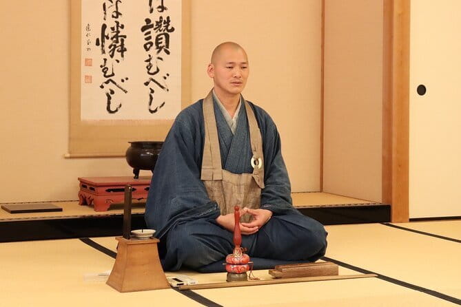 Kyoto: Japanese Calligraphy Class in 150 years old townhouse - Your take-home piece: why finishing matters in Kyoto