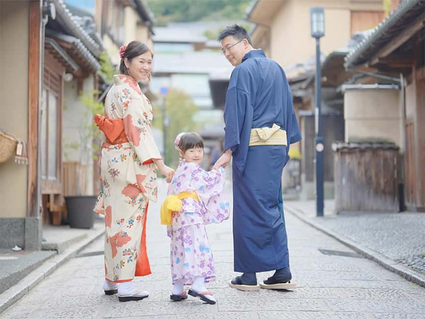 Kyoto Kimono Rental CHAMATSU｜Kimono/Yukata Rental FamilyPlan - What Happens When You Arrive: Dressing for Ages 1 to Seniors
