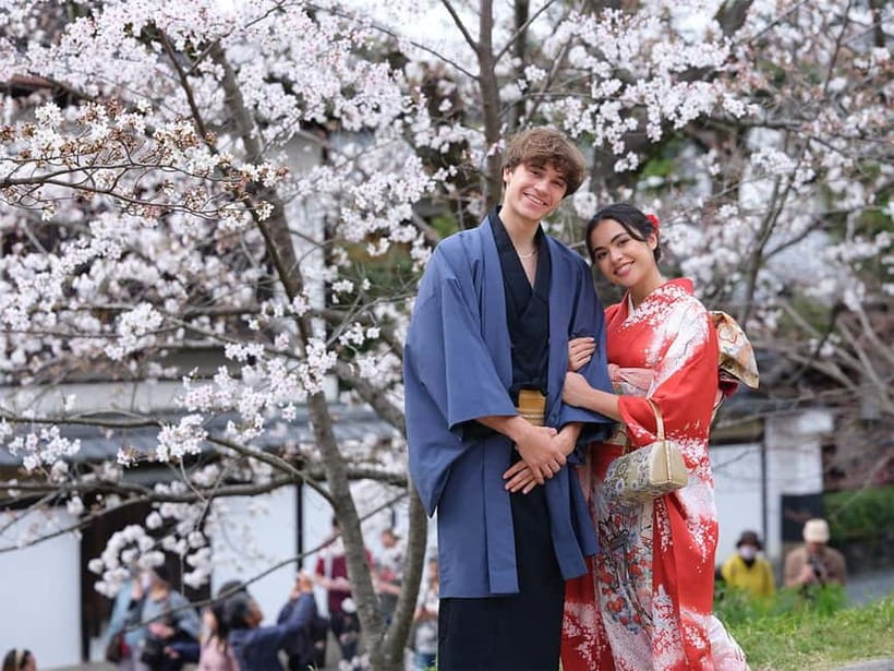 Kyoto Kimono Rental mimosa ｜Kimono/Yukata Rental Couple Plan - Price and value: what 7,000 yen really buys
