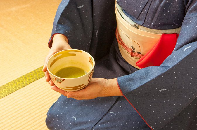 Kyoto Kiyomizu Tea Ceremony with Scenic Garden Views - Practical Logistics: Meeting at 阪口庵 and What to Bring