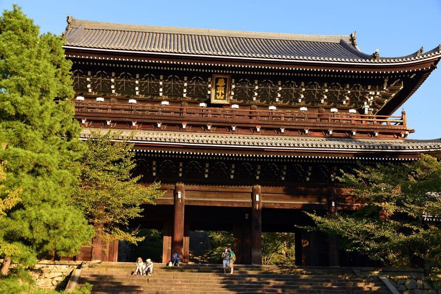 Kyoto: Kiyomizudera, Higashiyama and Yasaka Discovery Tour - What to bring and wear for a smooth 3 hours