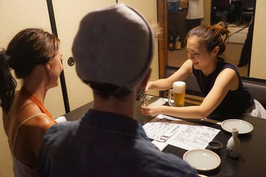 Kyoto: Maiko Dinner in Traditional Restaurant and Tour - Inside a Kyoto machiya: how the restaurant experience feels
