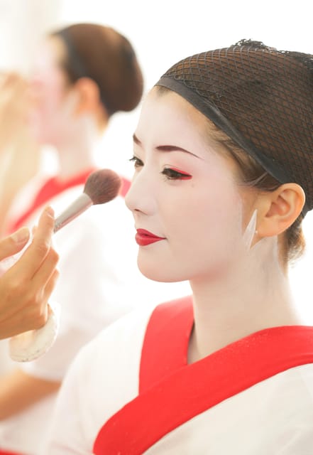 Kyoto: Maiko Makeover and Photoshoot Experience - Why a Maiko Makeover in Kyoto Feels Like More Than a Costume