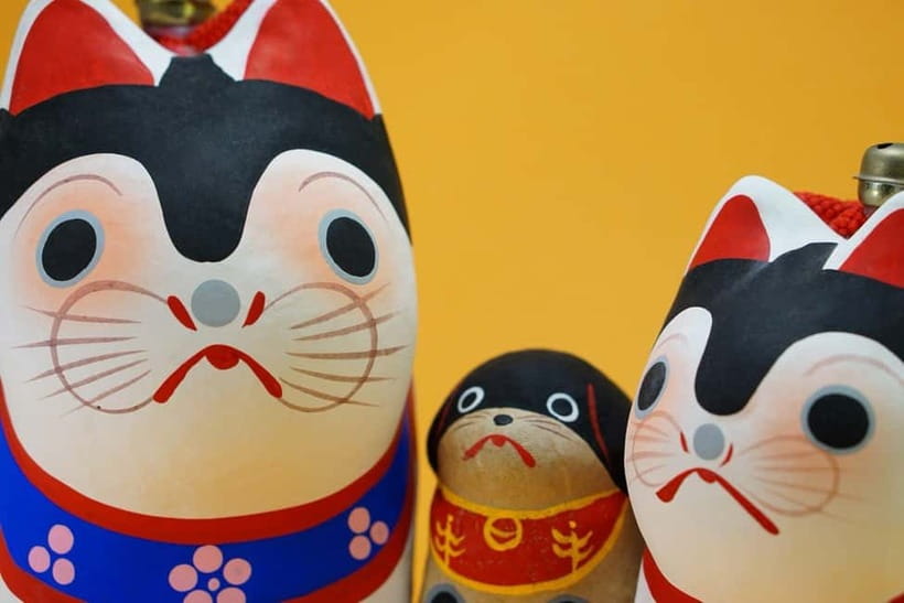 Kyoto: Make Your Own "Daruma" Craft & Painting Workshop - Taking your papier-mâché figurine home without stress