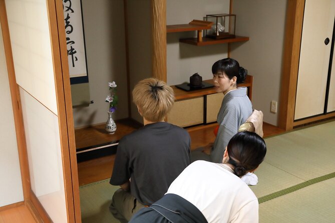 Kyoto near Fushimiinari Wagashi making&Small Group Tea Ceremony - Comfort and etiquette tips: socks, tatami, and chair requests