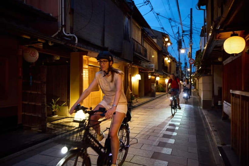 Kyoto: Night E-Bike Tour Hidden Gems & Backstreets - Why a Kyoto night e-bike makes sense (especially on a short trip)