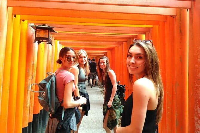 Kyoto Night Walking Guided Tour at Fushimi Inari Shrine - Tour pacing and group size: why max 10 is a big deal