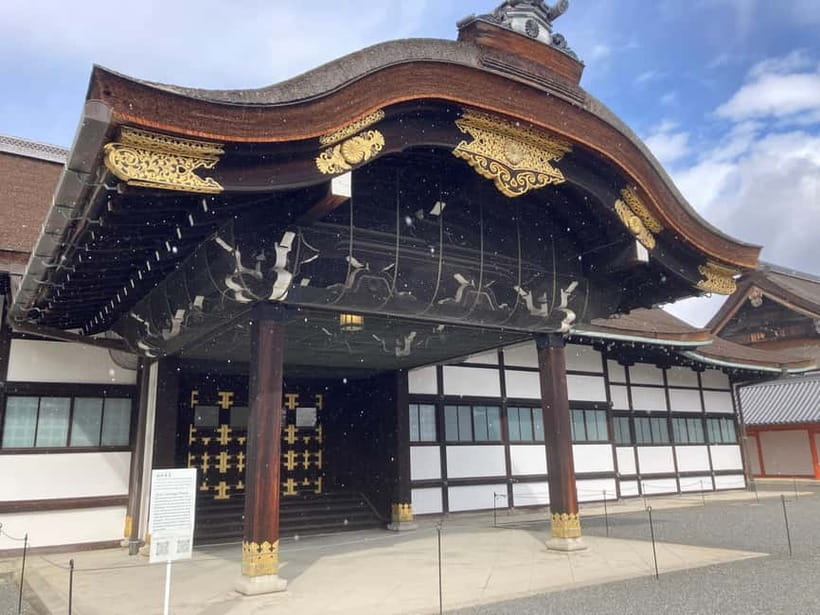 Kyoto: Nijo Castle and Kyoto Imperial Palace Guided Tour - Value for $63: what you’re paying for