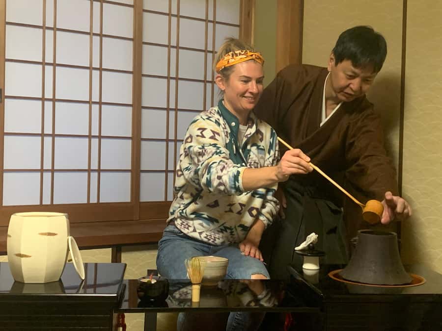 Kyoto Ninenzaka: Tea Ceremony in Old Townhouse with Chairs - Tea etiquette that’s actually useful (and not just rules for rules’ sake)