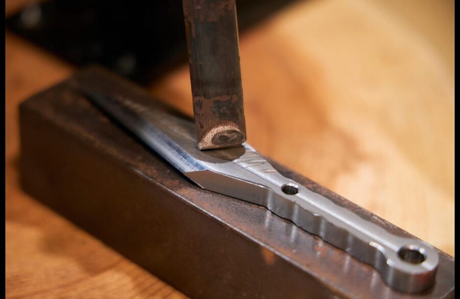 Kyoto: Ninja Weapon Forging Experience - Choosing Your Weapon: Shuriken Styles vs. Kunai (¥3,000 Kunai Add-on)