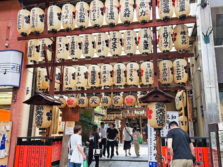Kyoto: Nishiki Market and Depachika Food Tour with a Local - Who Should Book This Nishiki and Depachika Tour