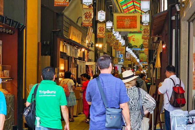 Kyoto Nishiki Market & Depachika: 2-hours Food Tour with a Local - Group dynamics, guide style, and how to get the most from your guide