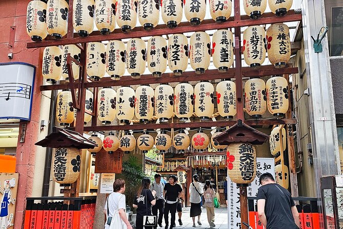 Kyoto Nishiki Market & Depachika: 2-hours Food Tour with a Local - Daimaru Kyoto Depachika: the easiest place to start eating like a local
