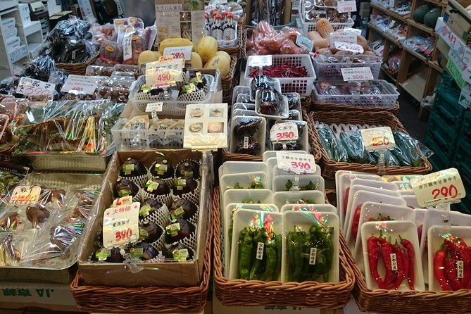 Kyoto Nishiki Market Food and Culture Walking Tour - Price and logistics: when $80.92 feels fair