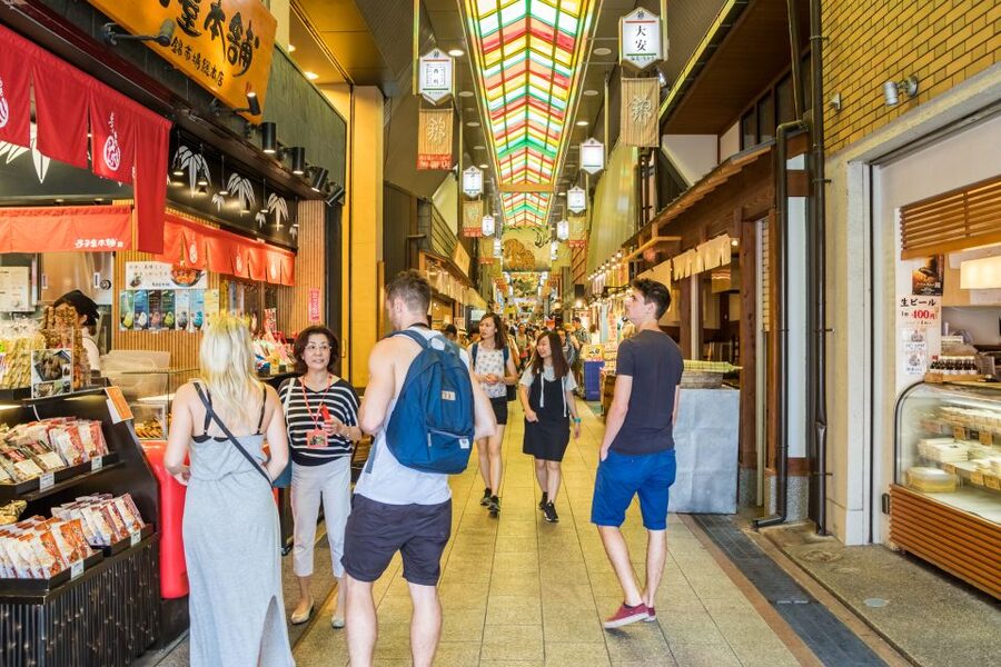 Kyoto: Nishiki Market Food Tour - Where to meet: finding Lacoste in Kawaramachi (without stress)