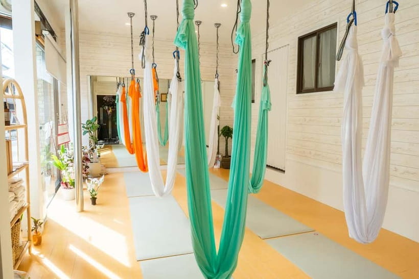 Kyoto: Private Aerial Yoga Class - Kyoto’s SUNNY YOU Yoga Studio: easy to find, easy to settle