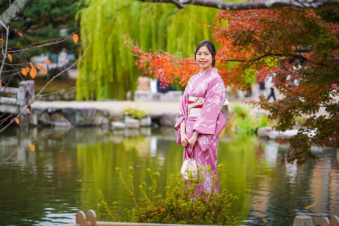 Kyoto Private Photo Shoot & Tour by SnapKyoto - Fushimi Inari-taisha Shrine: turning torii trails into photo lines