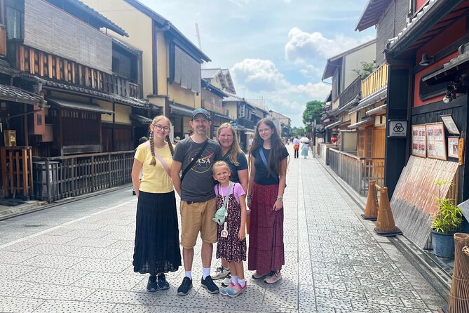 Kyoto Private Tour: One Day Highlights and Cultural Gems - Nishiki Market: Shopping That Feels Like a Local Habit