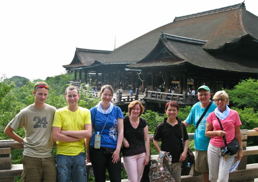 Kyoto: Private Tour with Local Licensed Guide - Fushimi Inari-taisha: Torii Corridor Meaning and Photo Timing