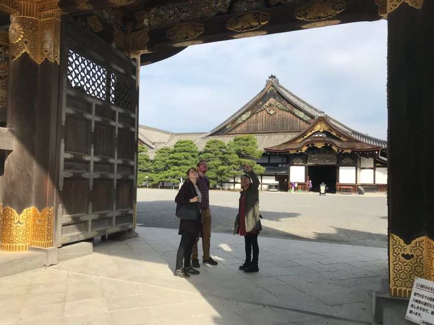 Kyoto: Private Walking Tour with Kiyomizu Temple & Gion - Nishiki Market Food Tasting After Ponto Street