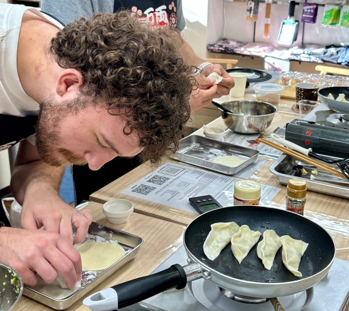 Kyoto: Ramen, Gyoza, and Onigiri Cooking Class - Kyoto ramen broth: the skill that matters most
