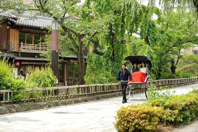 Kyoto Rickshaw Tour - Geisha District Details: What You Might See and How to Stay Respectful