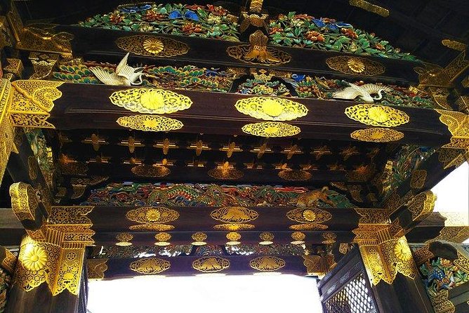 Kyoto Samurai and Geisha Town Private Walking Tour - Kennin-ji: Kyoto’s early Zen landmark in the Gion area