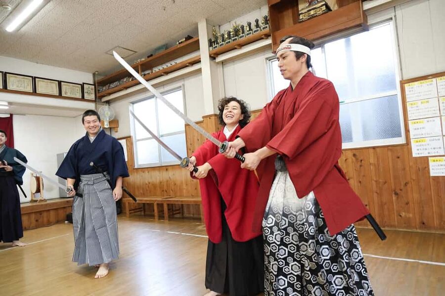 Kyoto: Samurai Sword & Kimono Action Filming Experience - Dressing the Part: Kimono Rental and the Costume Moment