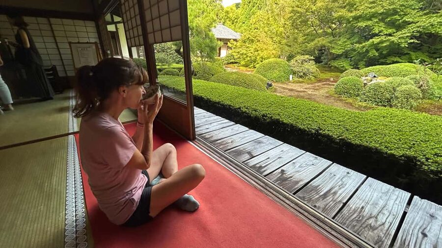 Kyoto: Shakyo & Matcha in Historic Temple Garden - Shakyo sutra copying: the calm, hands-on core