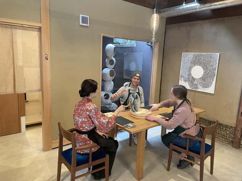 Kyoto: Small-Group Authentic Sushi Making Workshop - Lunch Is Included: Eat What You Make (Plus Miso Soup)