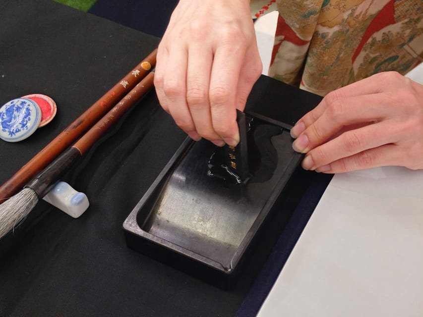 Kyoto: Sumi Ink and Brush Calligraphy Experience - Key highlights you should care about