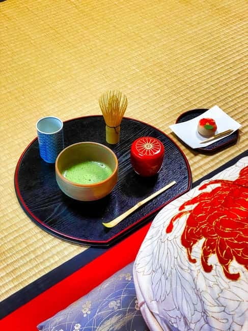 Kyoto: Tea Ceremony in a Traditional Tea House in Kiyomizu - Watching the tea master: ritual, pace, and etiquette that actually helps