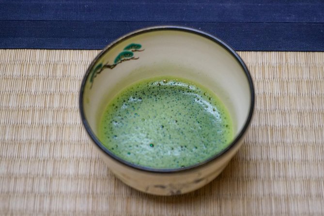 Kyoto Tea Ceremony & Kiyomizu-dera Temple Walking Tour - Group size and the guide effect