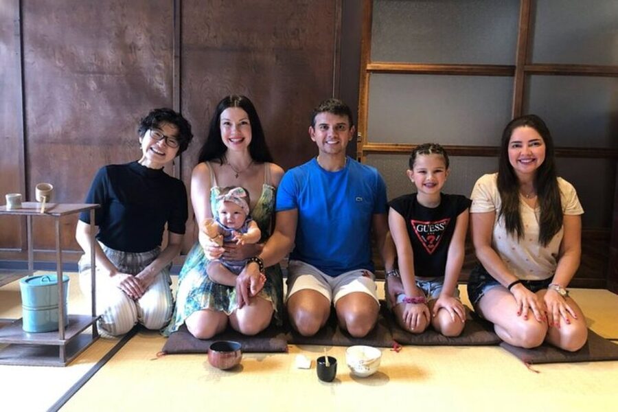 Kyoto: Tea Ceremony Meditation - Make Matcha with Tea Master - Souvenirs and Japanese crafts you can take home