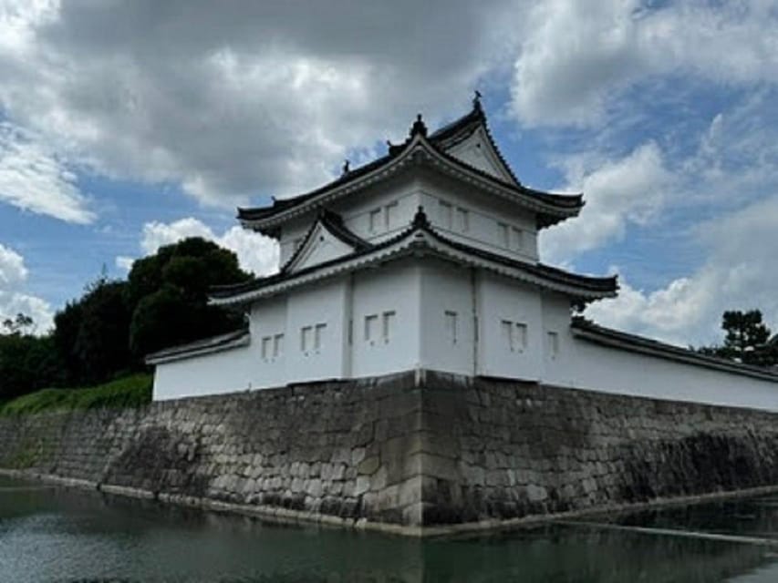 Kyoto: Top Sights Guided Tour - Gion, Kinkaku, Fushimi, Nijo - Sannenzaka and the short on-foot stretch: slowing down between monuments