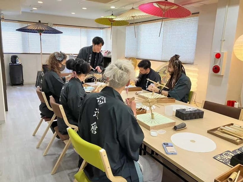 Kyoto: Traditional Mini Umbrella Making Workshop - Small Rules That Help the Room Stay Calm