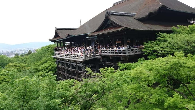 Kyoto: Walking tour Kiyomizu, Geisha District with a Local - Omikuji fortune slip: the small ritual that makes it feel real